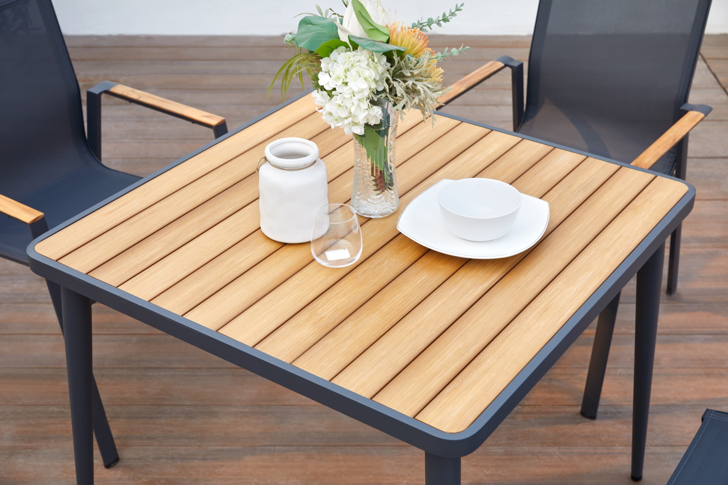 BH-S3001 square outdoor dining table with a teak slatted top